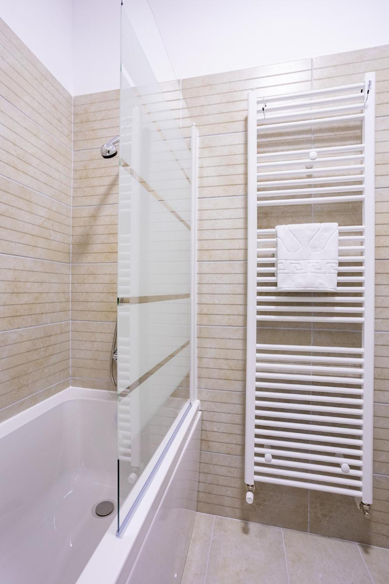 Heaven Comfort 29 Bucharest Luaran gambar